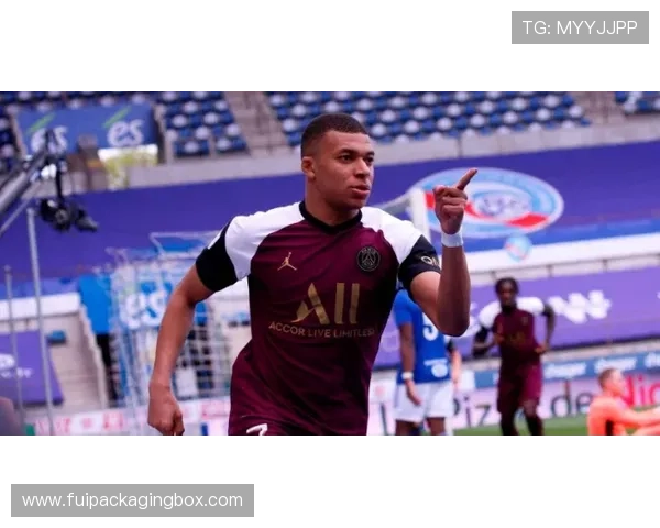 弗里克独特方式激励球员通知首发名单彰显个人化关怀与激励技巧