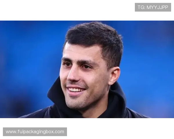 罗德里伤愈重返曼城训练场助力中场核心归位备战新赛季